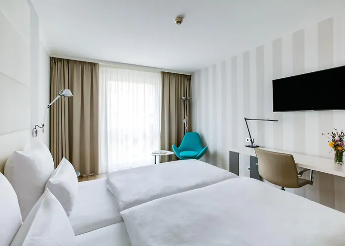 Nh Alexanderplatz Hotel 4*