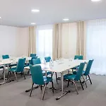 מלון Nh Alexanderplatz 4*