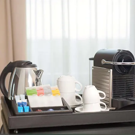 Nh Alexanderplatz Hotel 4*