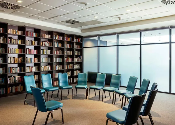 Hotel Nh Alexanderplatz 4*