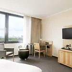 Отель Nh Alexanderplatz 4*